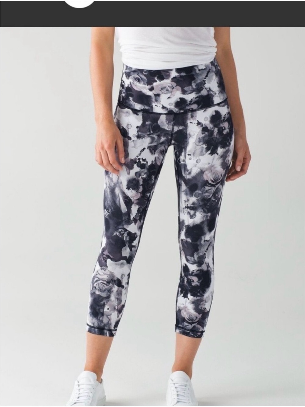 lululemon athletica Black & White Floral Print Align Crop Leggings